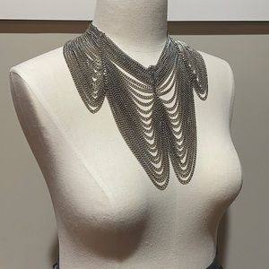 Elegant Silver Chain Necklace